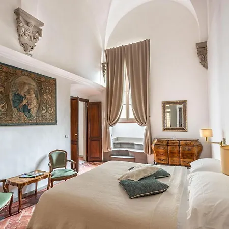 Palazzo Roselli Cecconi Florence