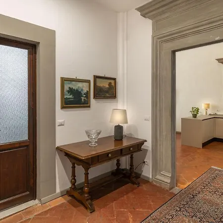 Palazzo Roselli Cecconi *